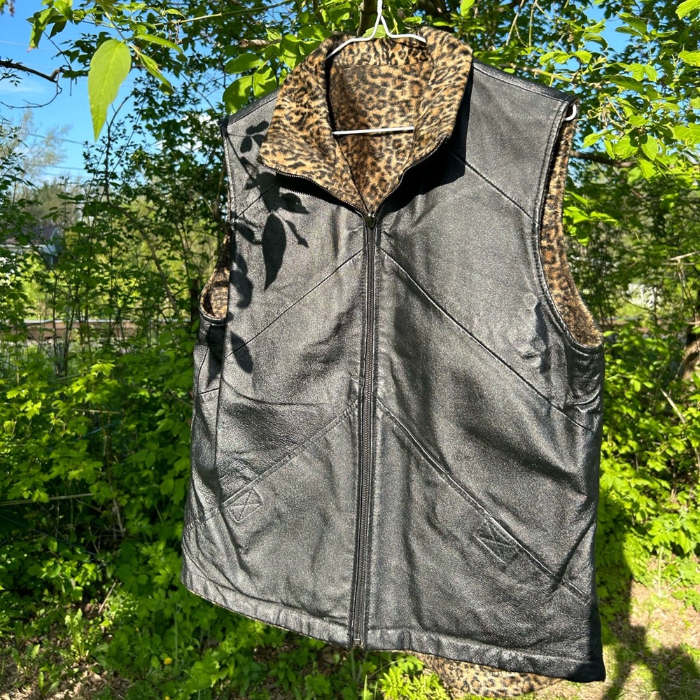 Sleeveless leather vest